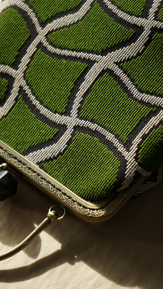 Cecilia Green Giraffe