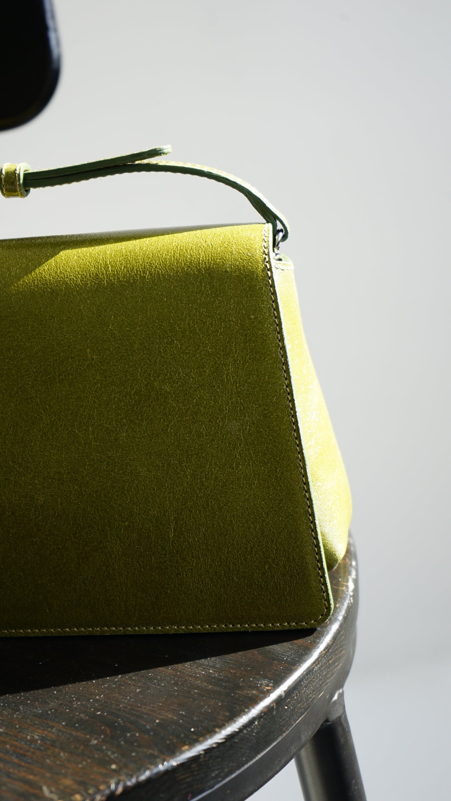 Oblique Glazed Green