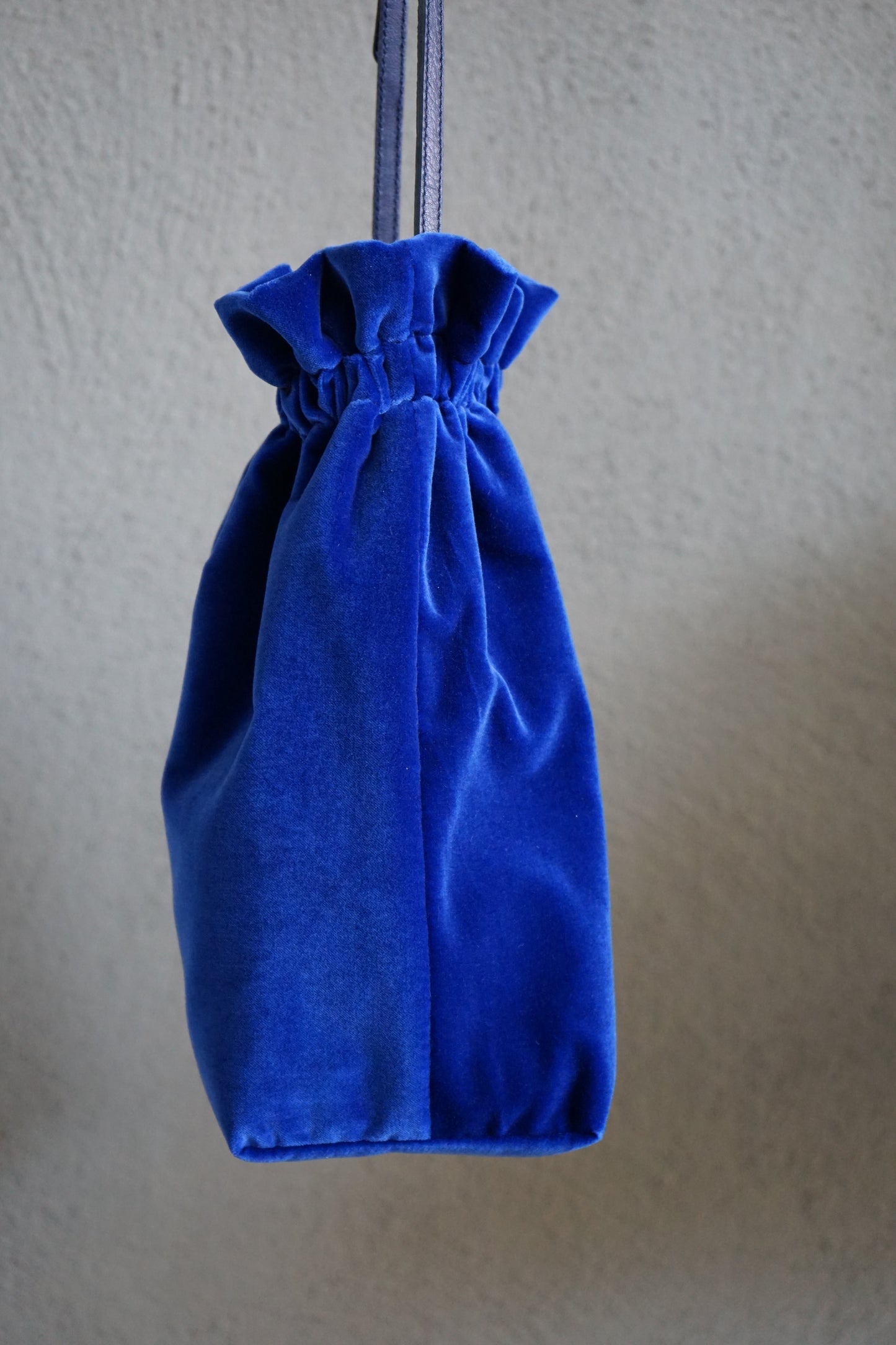 Petit Sac velvet Blu Elettrico