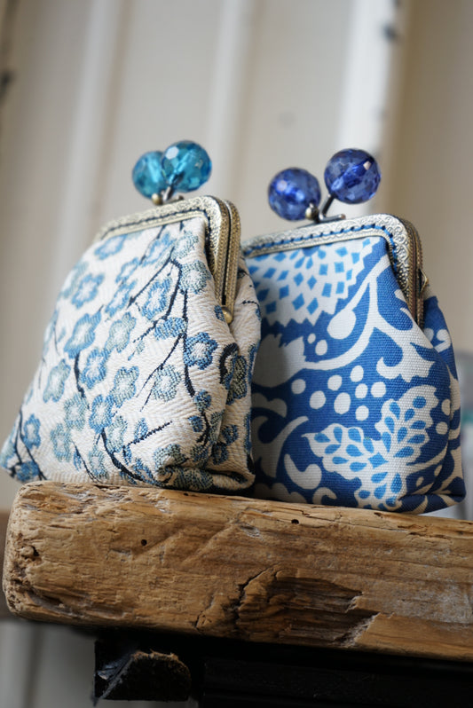 NINA Light blue blossom