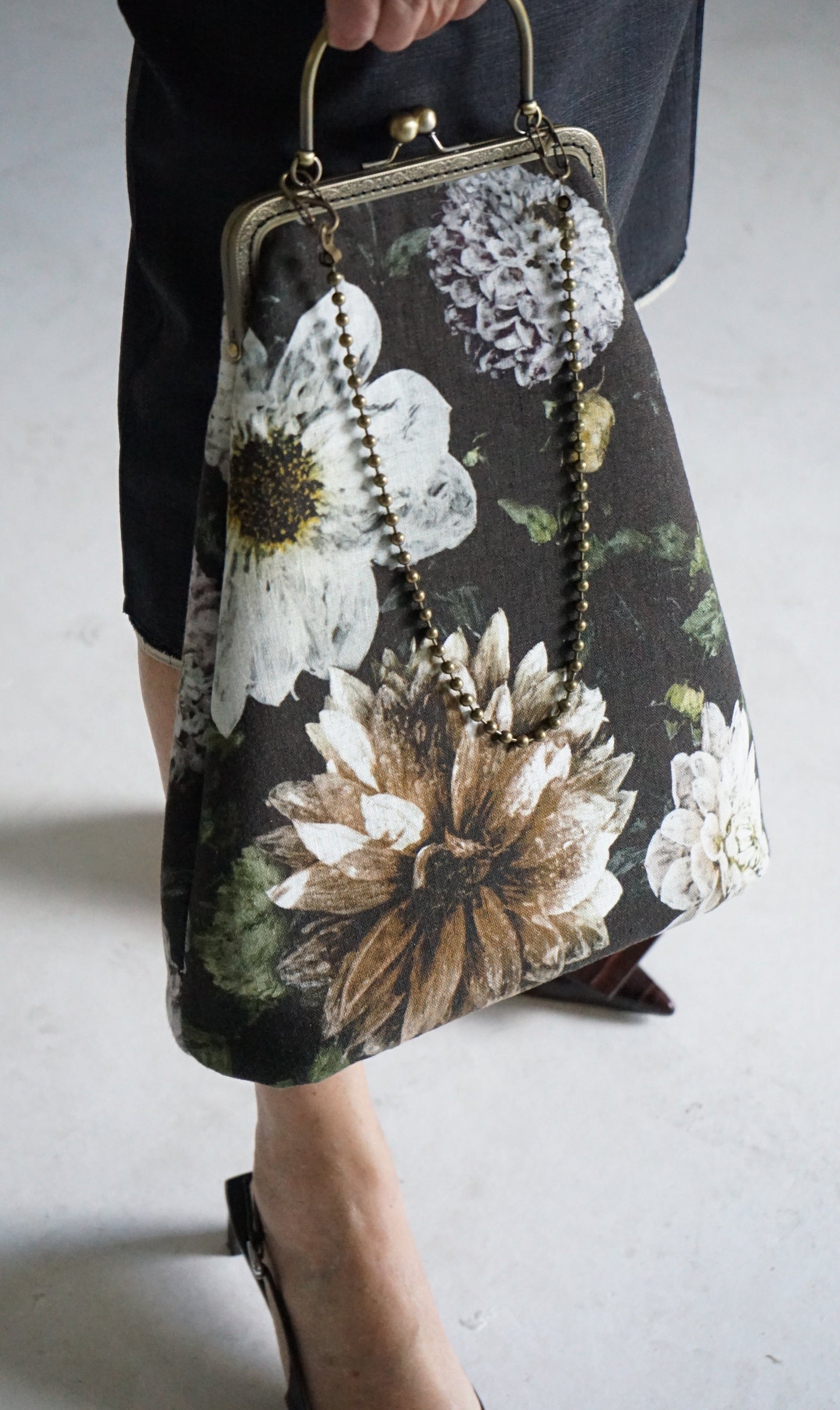 Constance Linen Flowers