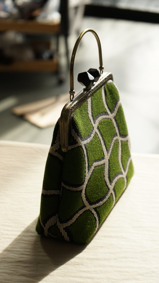 Cecilia Green Giraffe