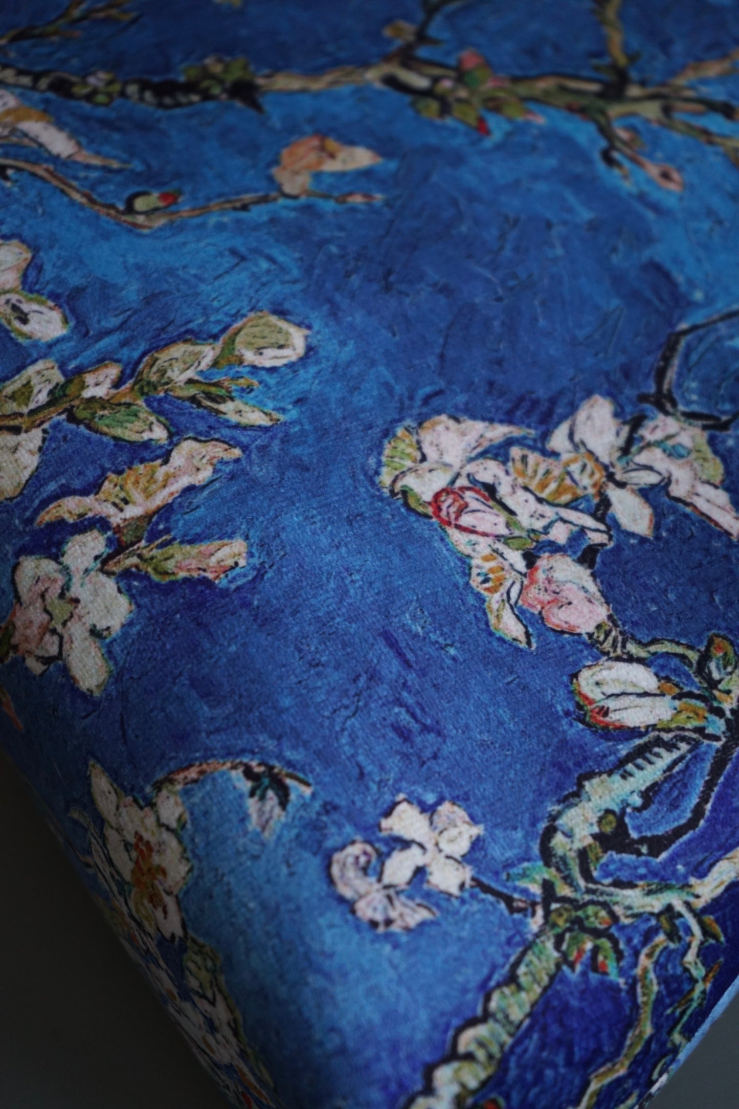 CECILIA Almond Blossom
