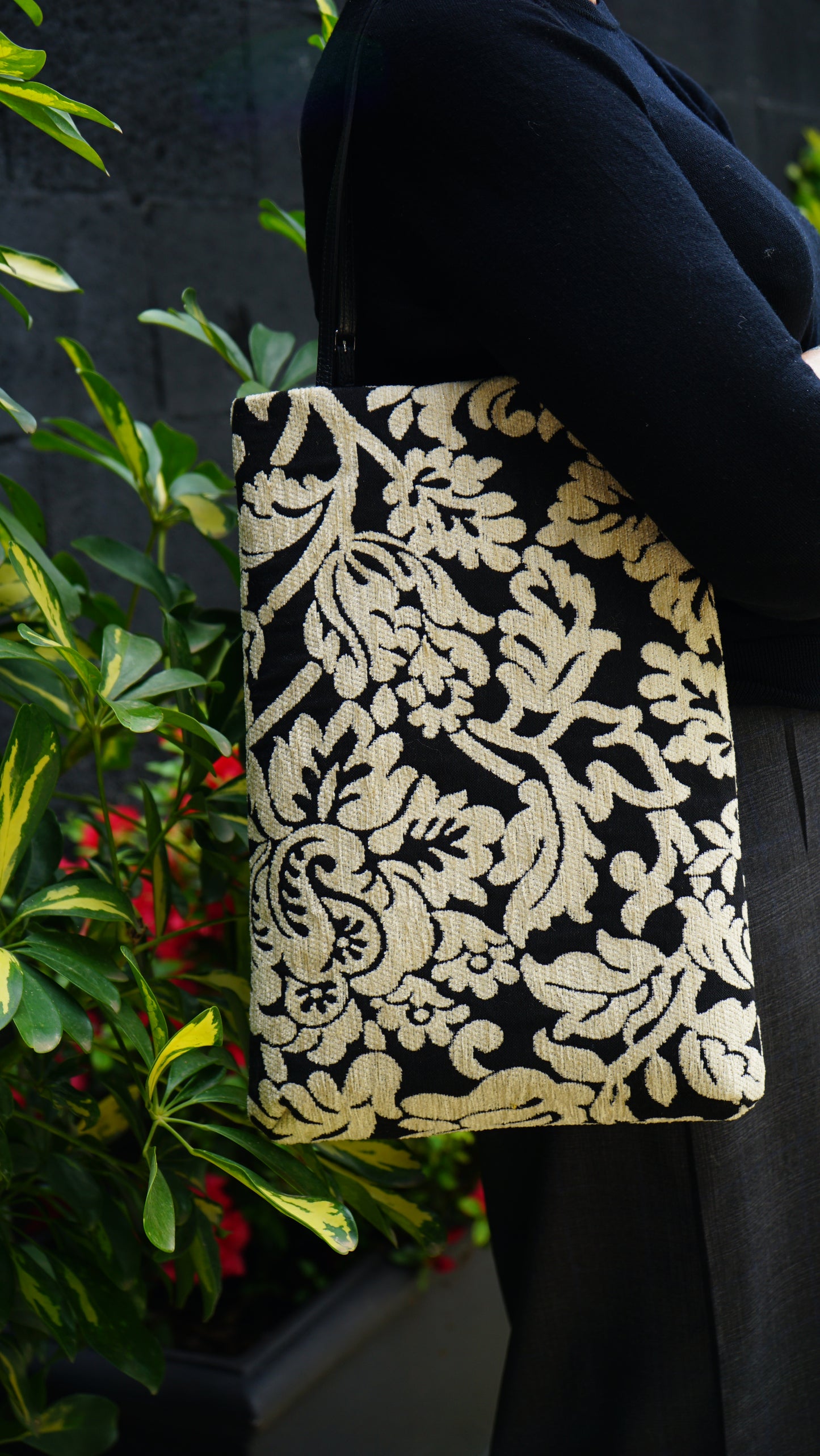 Juliette Floral