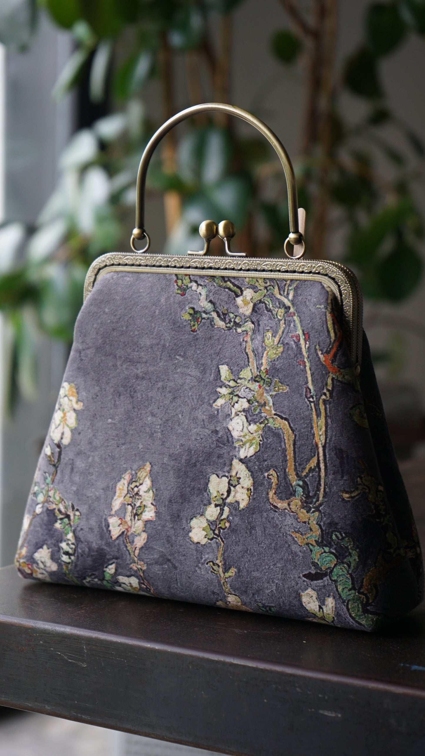 Cecilia Almond Blossom Grey