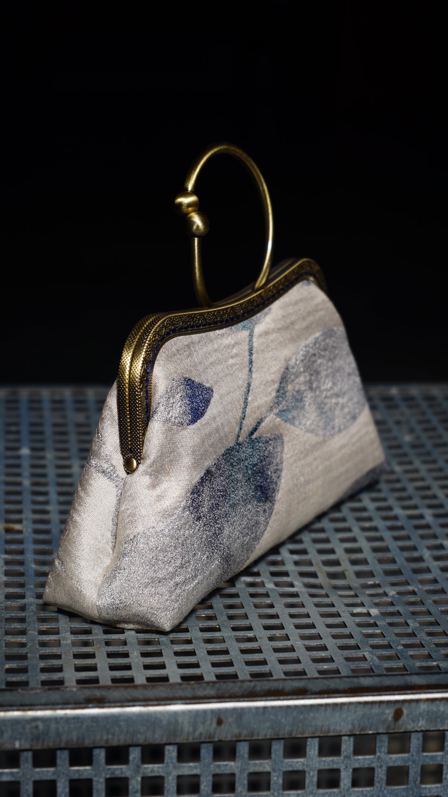 Matilde Blue leaf
