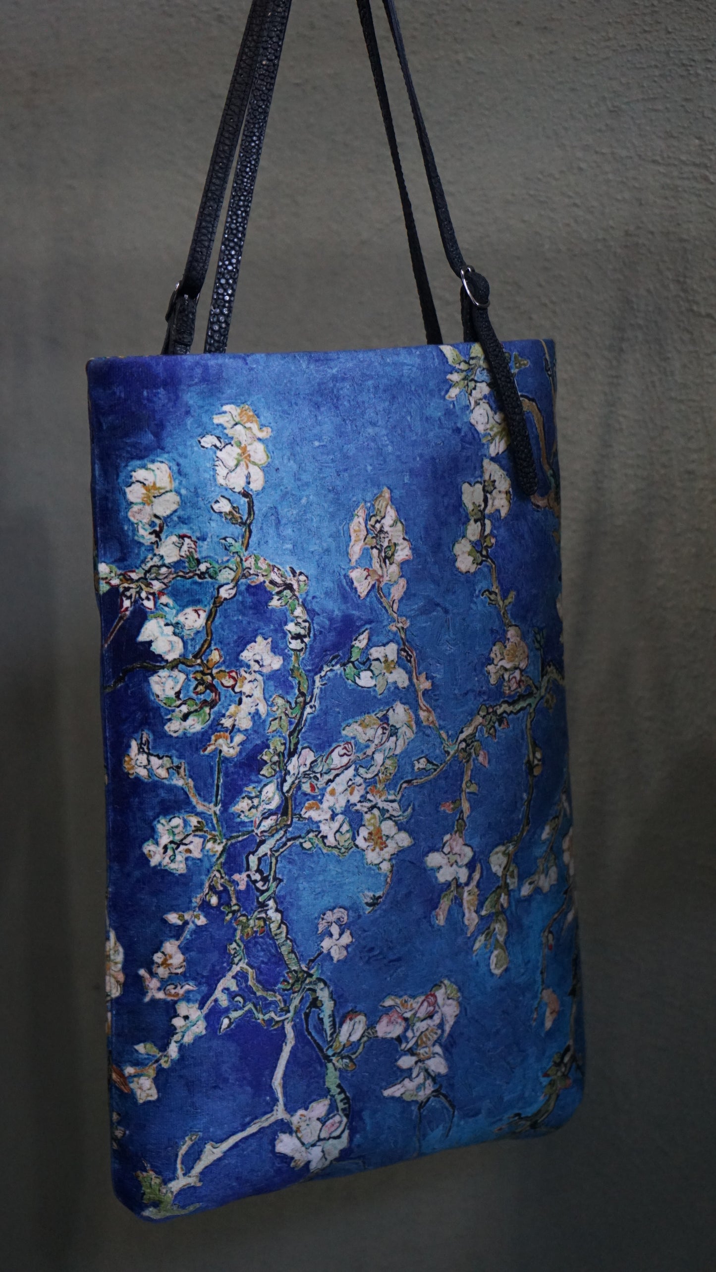 Juliette Almond Blossom Blue