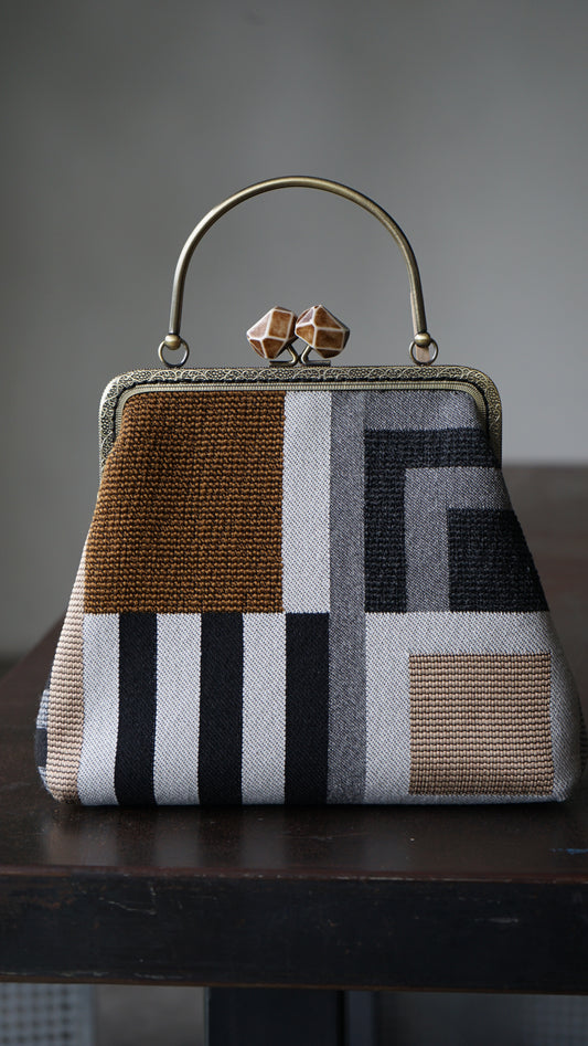 Cecilia Stripes Cube