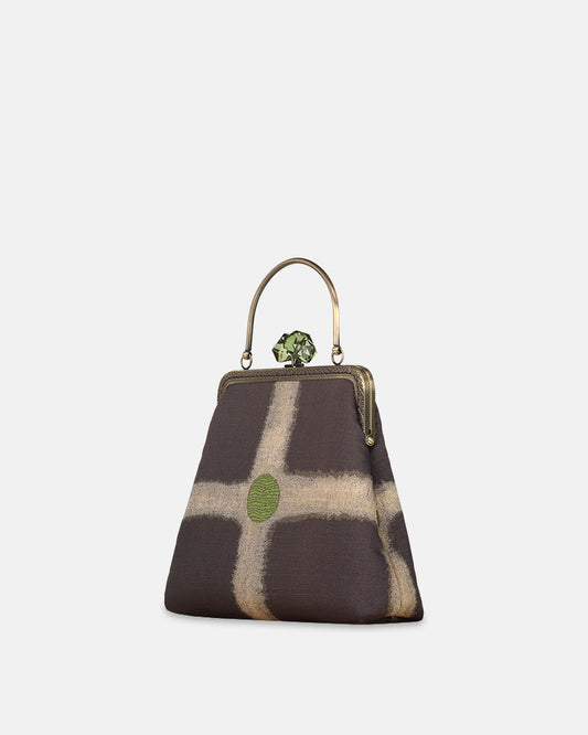 Cecilia Green Dot